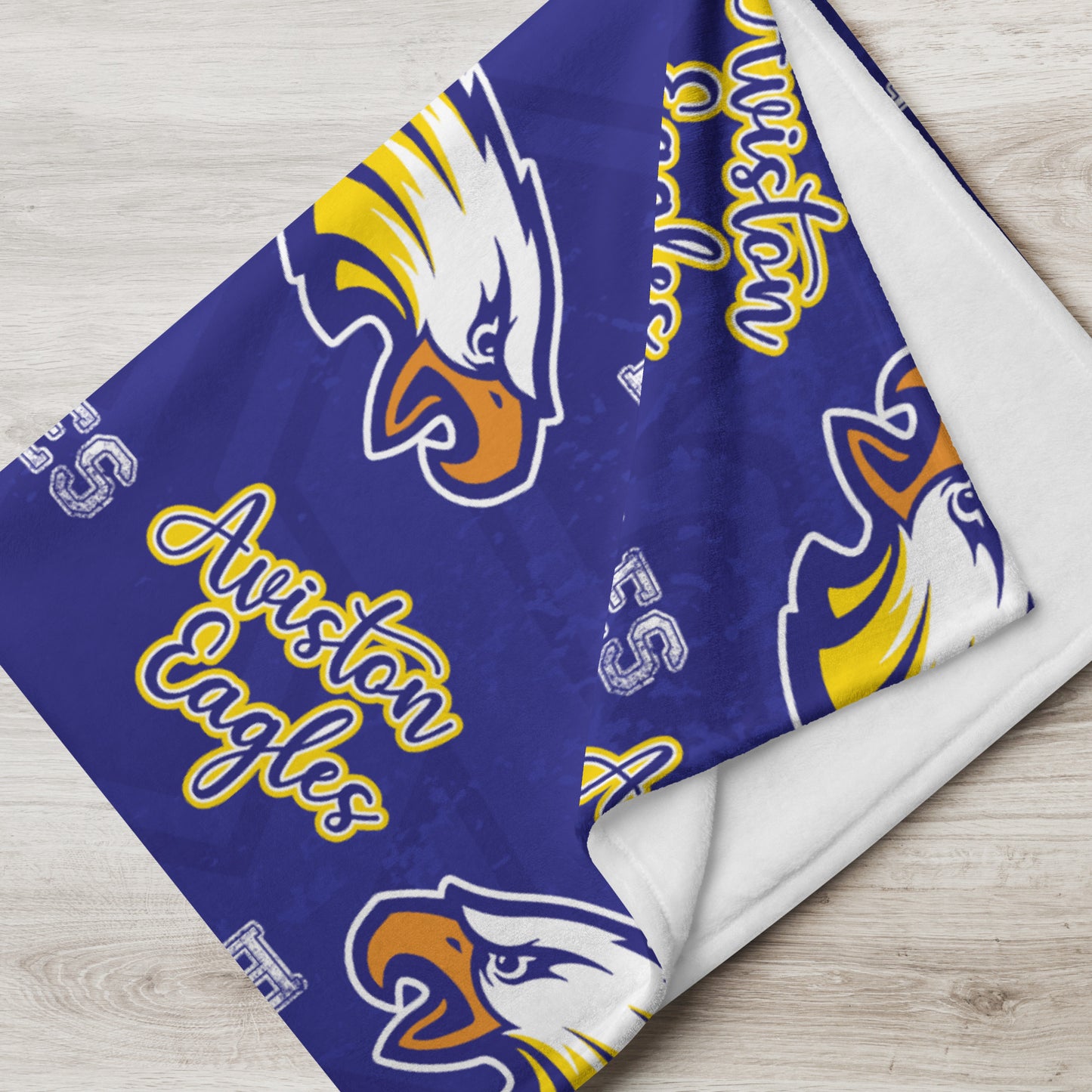 Aviston Eagles Throw Blanket